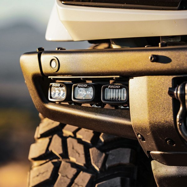 Ford Bronco 21-26 Bumper Pocket Lights Triple SR-M Fog Light Kit - Image 4